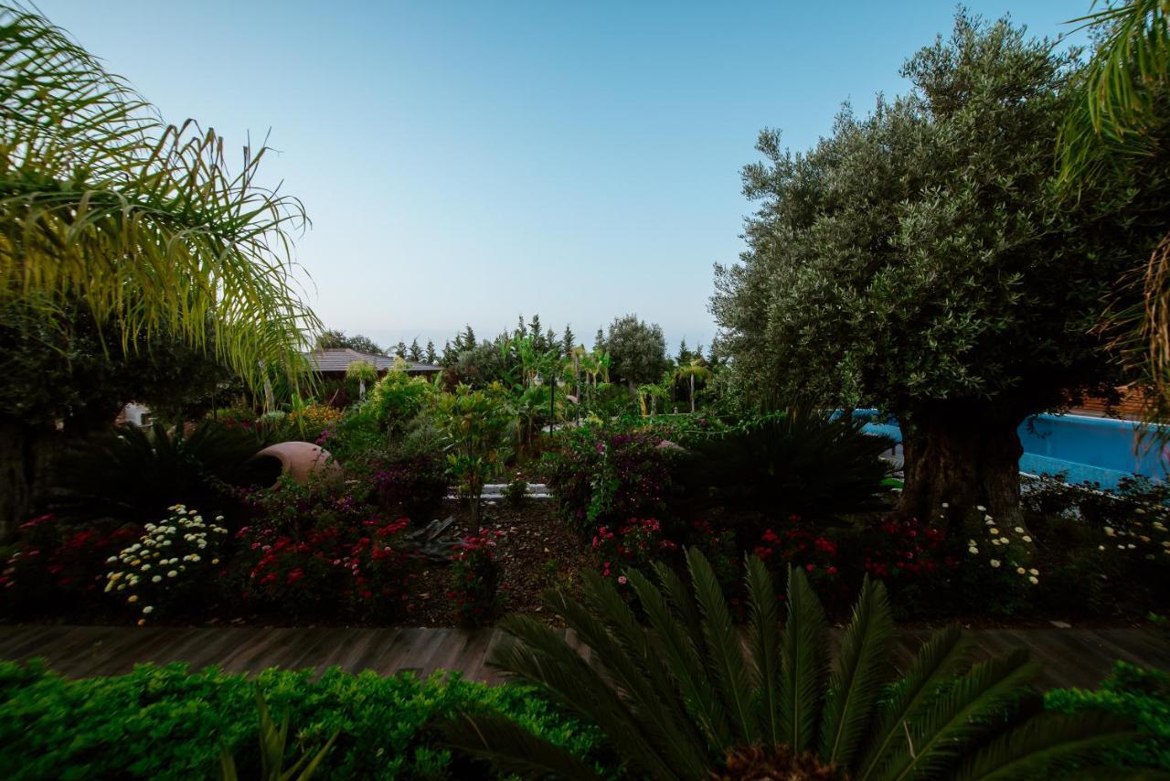 Grand Mansion Countryhouse & Spa Phrenaros Bagian luar foto