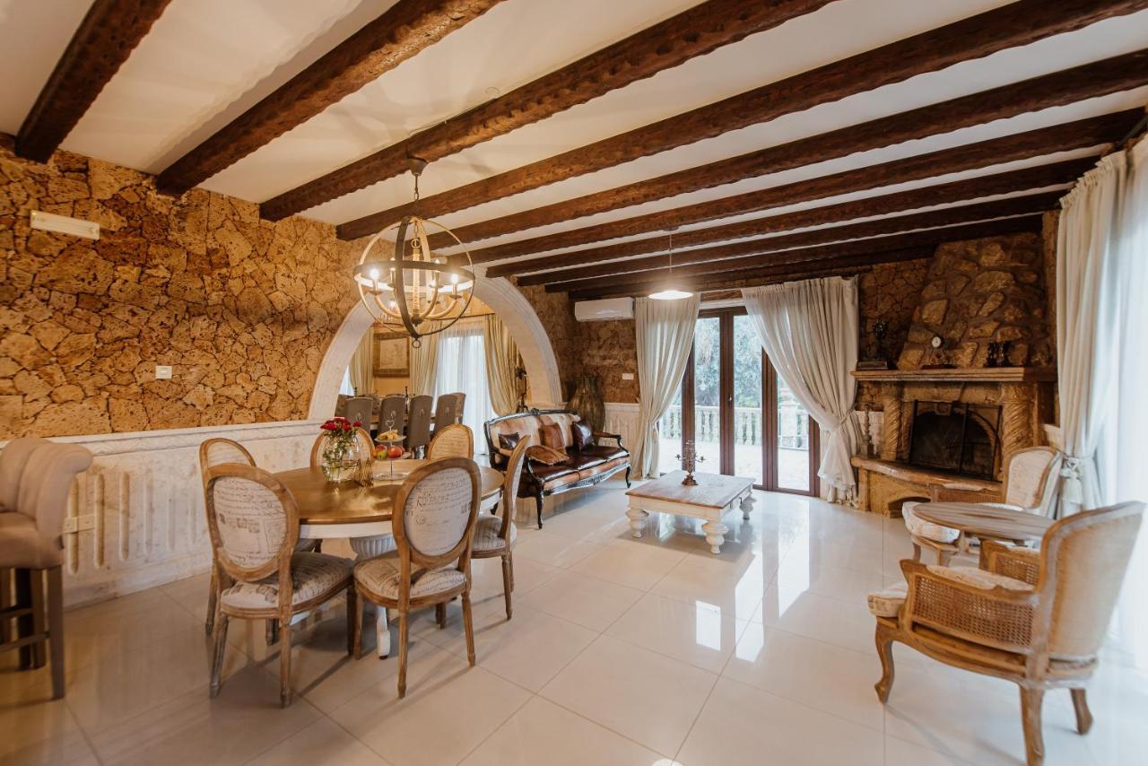 Grand Mansion Countryhouse & Spa Phrenaros Bagian luar foto