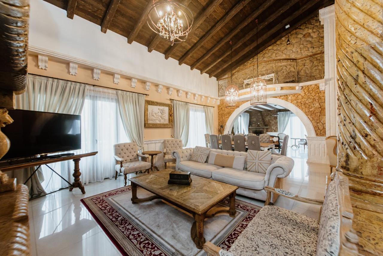 Grand Mansion Countryhouse & Spa Phrenaros Bagian luar foto