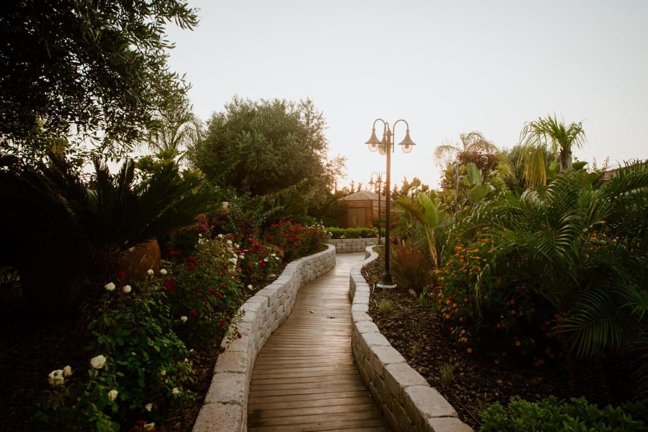 Grand Mansion Countryhouse & Spa Phrenaros Bagian luar foto